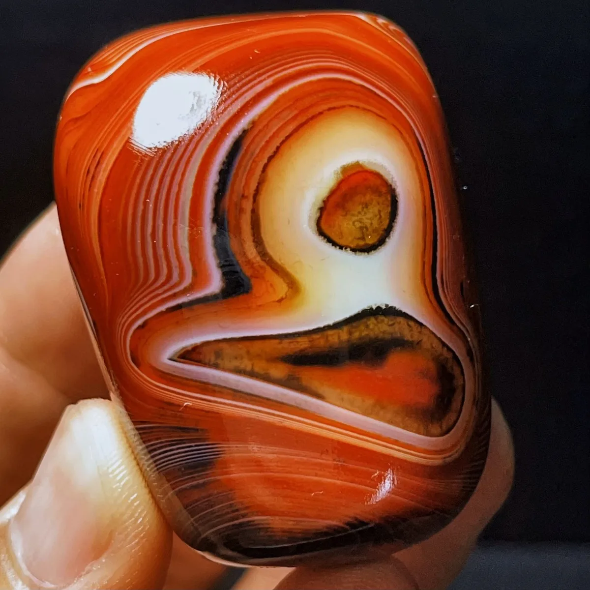 River Stone Craft Stone Banded Agate, Tumbled Polished Stone, Collectible, Natural Stone, Crystal Collection, Table Display
