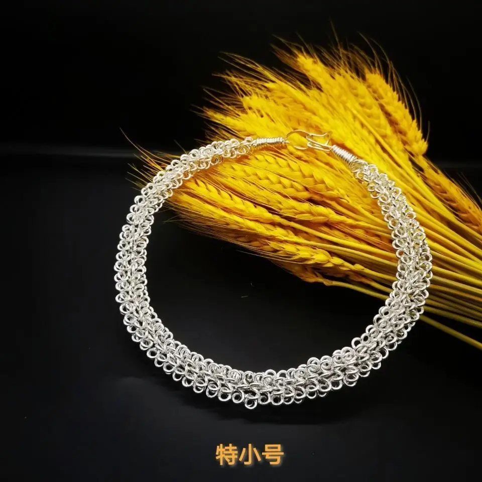 Nieuwe Guizhou Miao en Dong zilveren kettingaccessoires voor vrouwelijke etnische minderheidsdansvoorstelling met puur handgemaakt