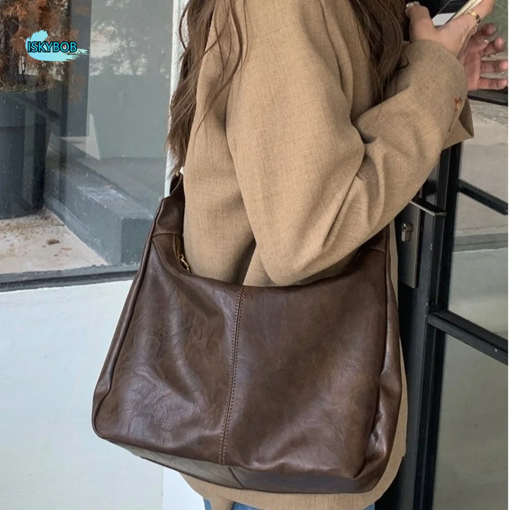 

Luxury Square Boston Crossbody Bag Hobo Large Capacity Leather Shoulder Bag Y2k Solid Color Women Handbag Daily