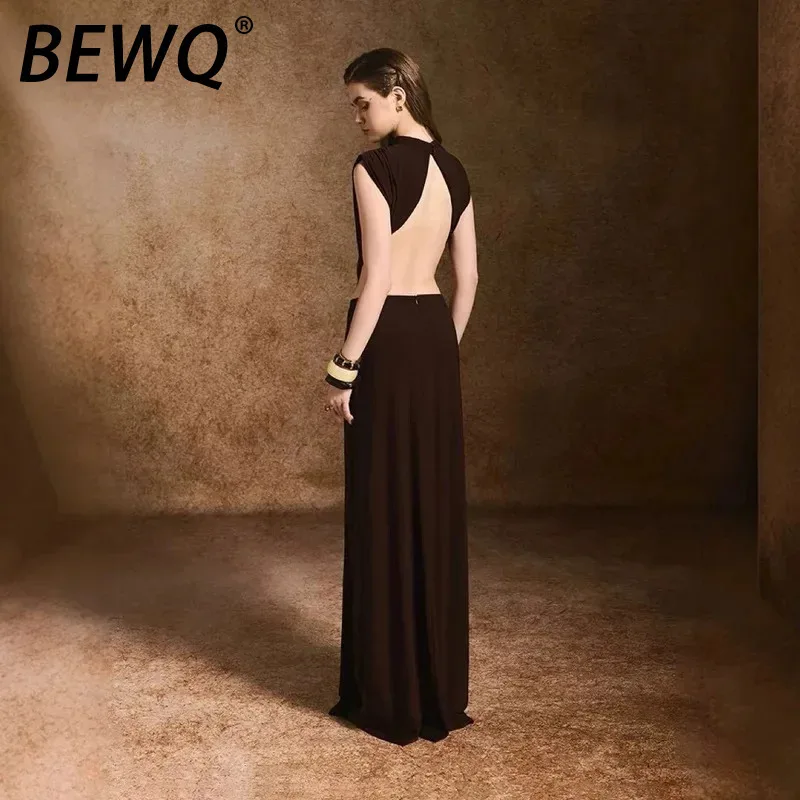 

BEWQ Elegant Women's Fashio 2 Pcs Set Halterneck Backless Sexy Tops High Waist Loose Pleated Skirt Party Suit 2025 Autumn New