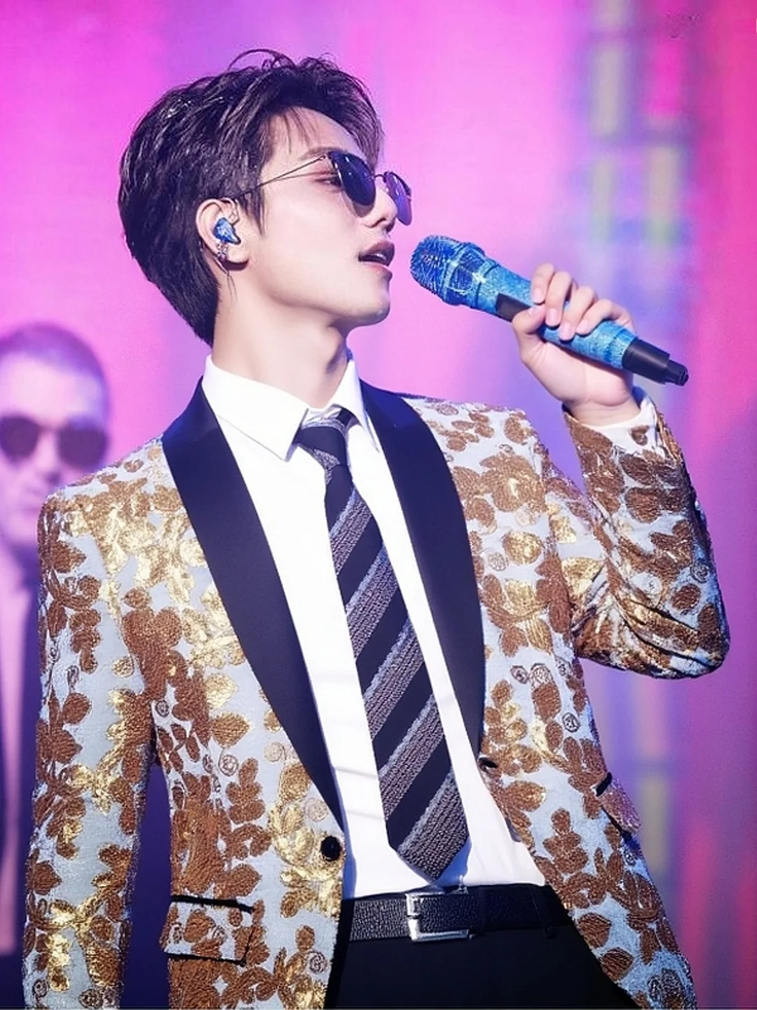 Gold Sequin Men's Suit Stage Performance Host Costume Fashion Urban Style Long Sleeve Standard Fit Single Button Closure Jacket