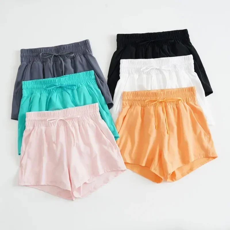 Shorts de corrida com limão médio crescimento forrado para mulheres, shorts esportivos leves com cintura de cordão, bolsos que absorem o suor, secagem rápida, 5 polegadas