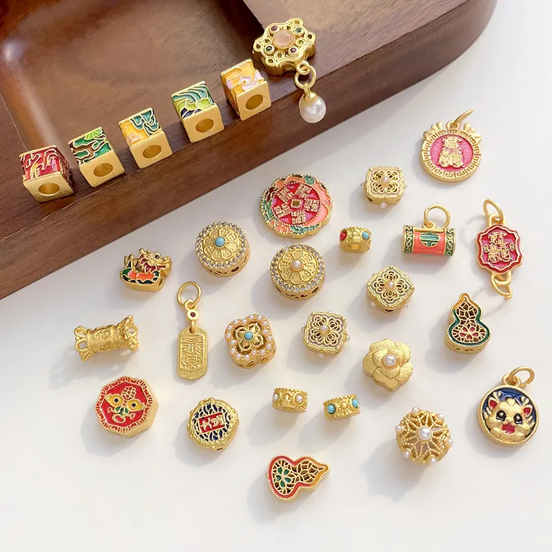 6pcs Ancient-style Copper-plated Gold Colored Pearl Hollowed-out Small Pendant Diy Handmade Beaded Jewelry Accessory