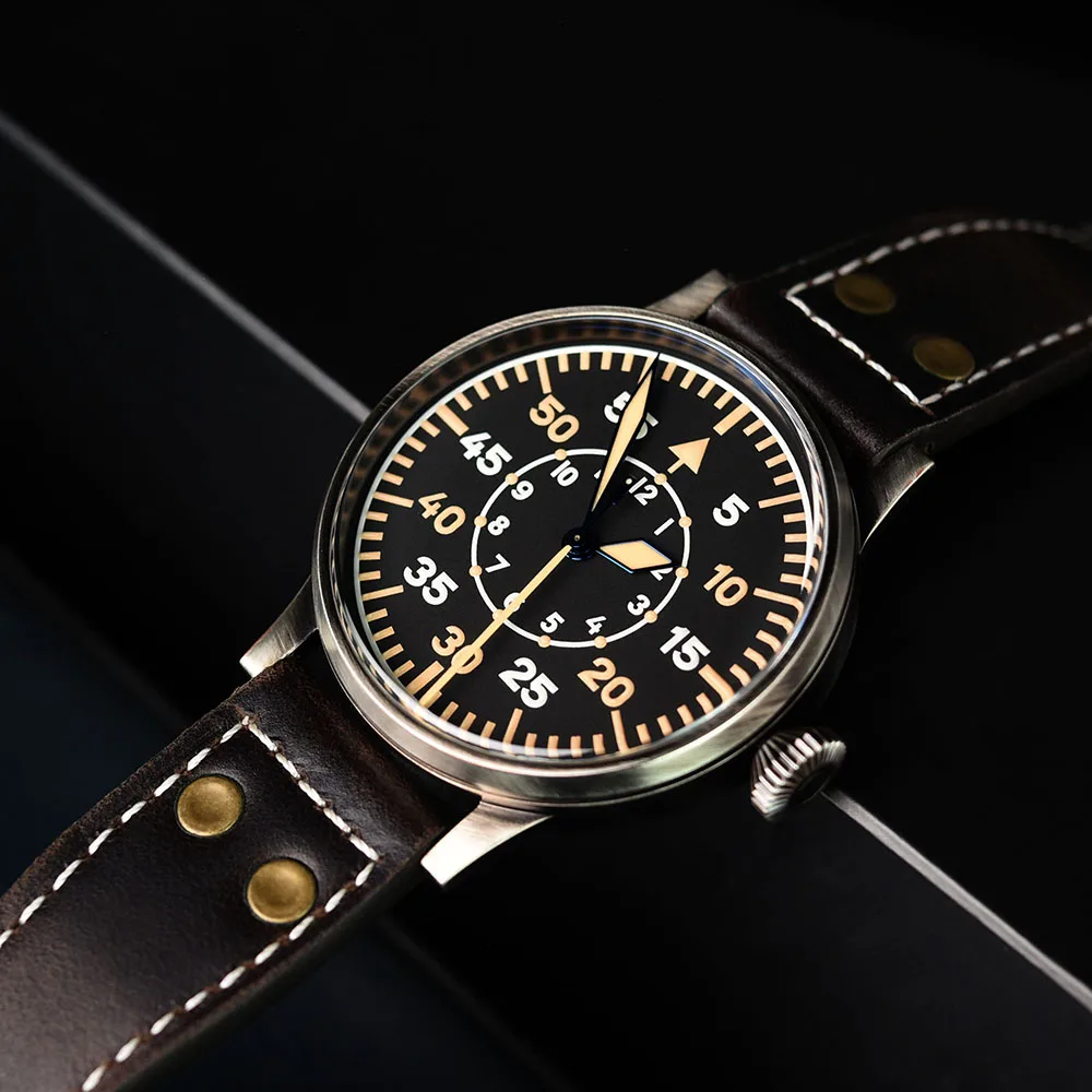Hruodland Distressed Automatic Pilot Men Watches Sapphire Glass SW200 10ATM Mechanical Black Diving Wristwatch for Men Male Gift