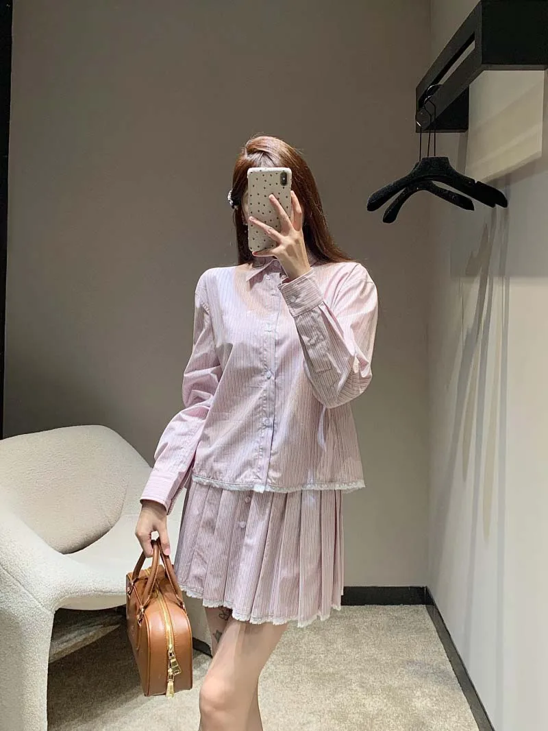 

College style women's shirt, fashionable, loose, casual, sweet and age reducing lace and lace striped shirt two-piece set