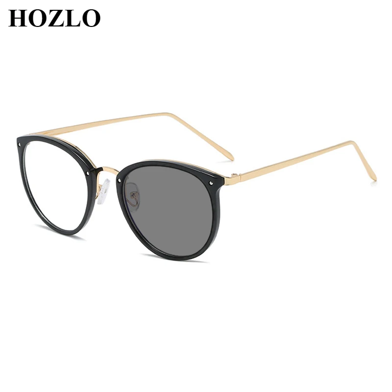 

Retro Round Women Photochromic Myopia Glasses Men Stainless Steel + PC Rivets Nearsighted Sunglasses Sun Automatic Discoloration