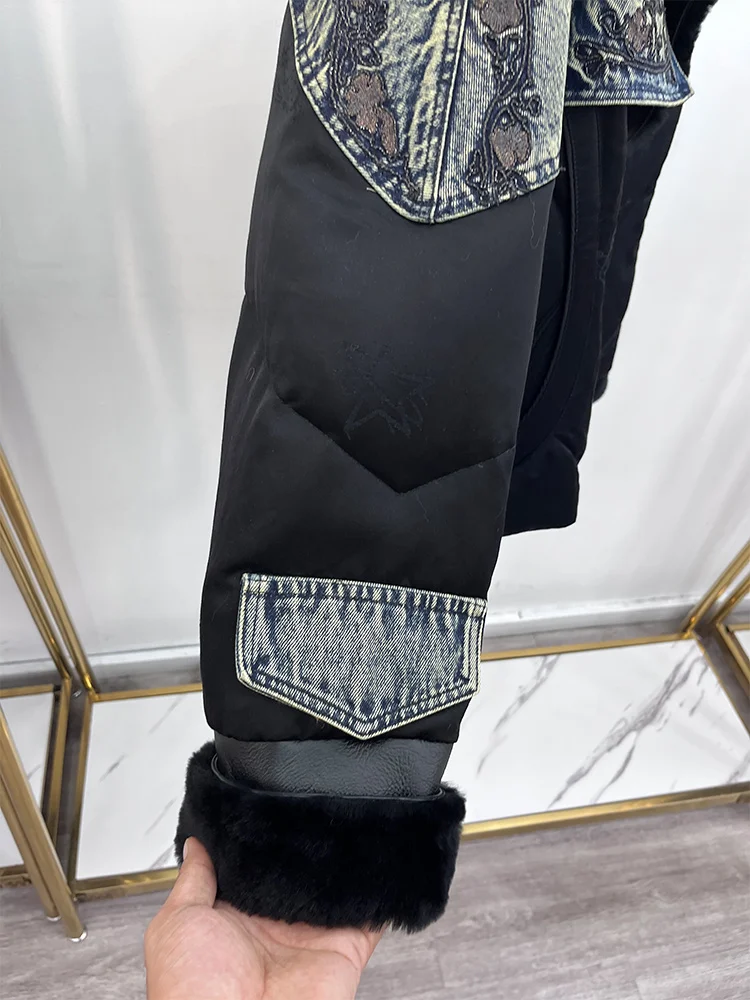 شتاء 2025 النساء أسفل معاطف ميرينو الأغنام الفراء طوق فضفاض عادية أوزة أسفل الإناث أسفل سترة التطريز سترة منفوخة