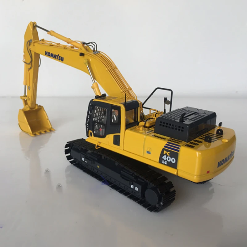 Diecast 1:50 Scale KOMATSU PC400LC-8 PC450-8 Excavator Alloy Engineering Model Collection Souvenir Display Ornaments Gift Toy