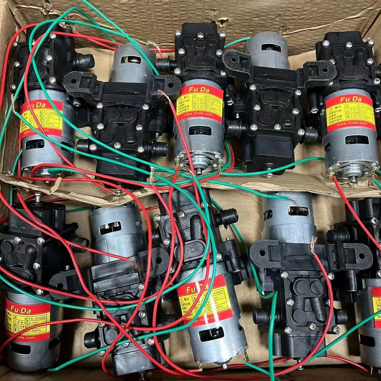 FUDA بخاخ كهربائي زراعي مضخة مياه عالية الضغط عالية الطاقة 12 فولت مضخة محرك الظهر لإعادة تدوير الضغط العالي