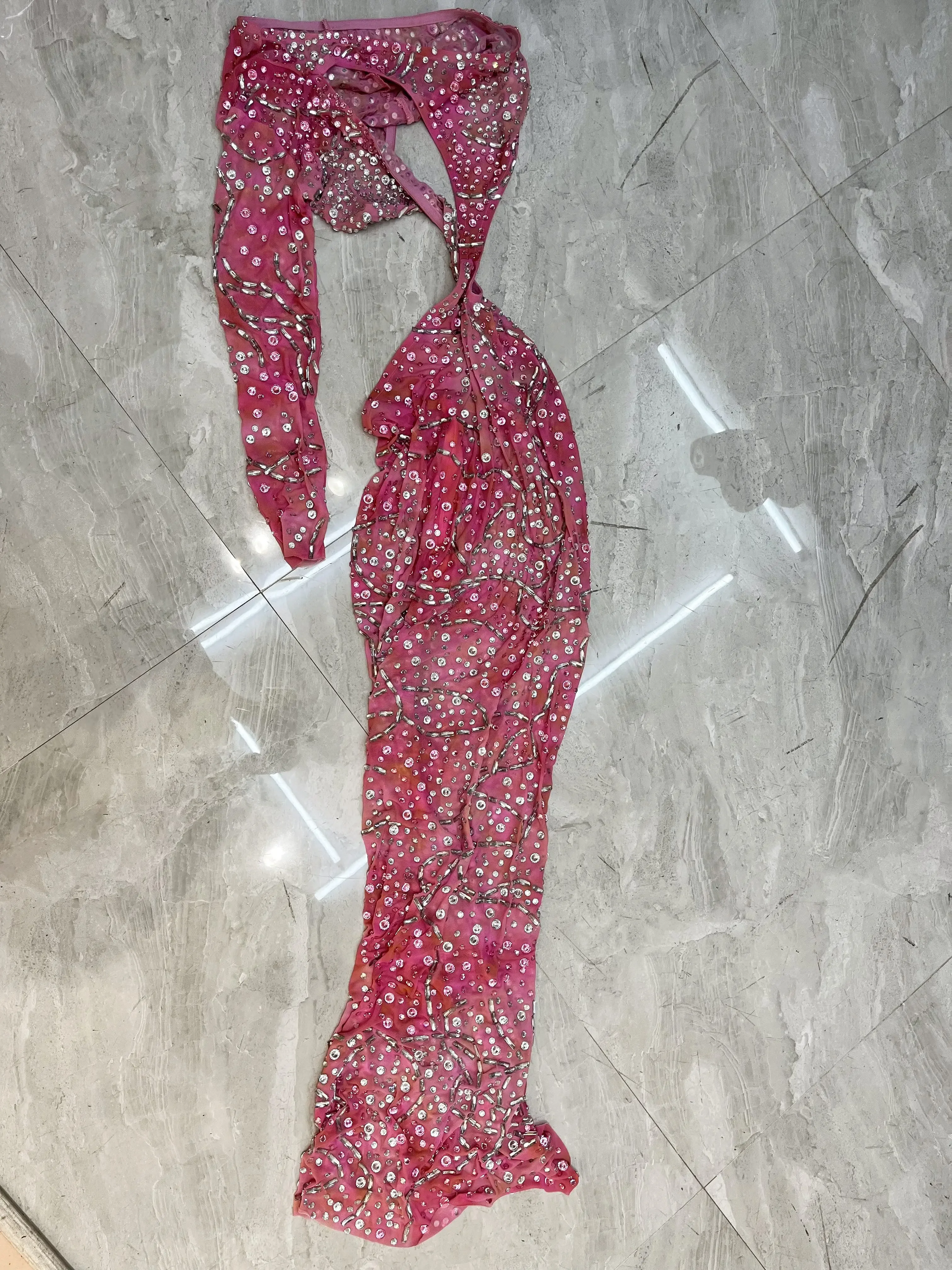 ชุดเดรสผ้าโปร่งแต่งพลอยเทียมเอวเป็นรูสีชมพูกะพริบสำหรับวันเกิดชุดเดรสเซ็กซี่แฟนซีไซเรน