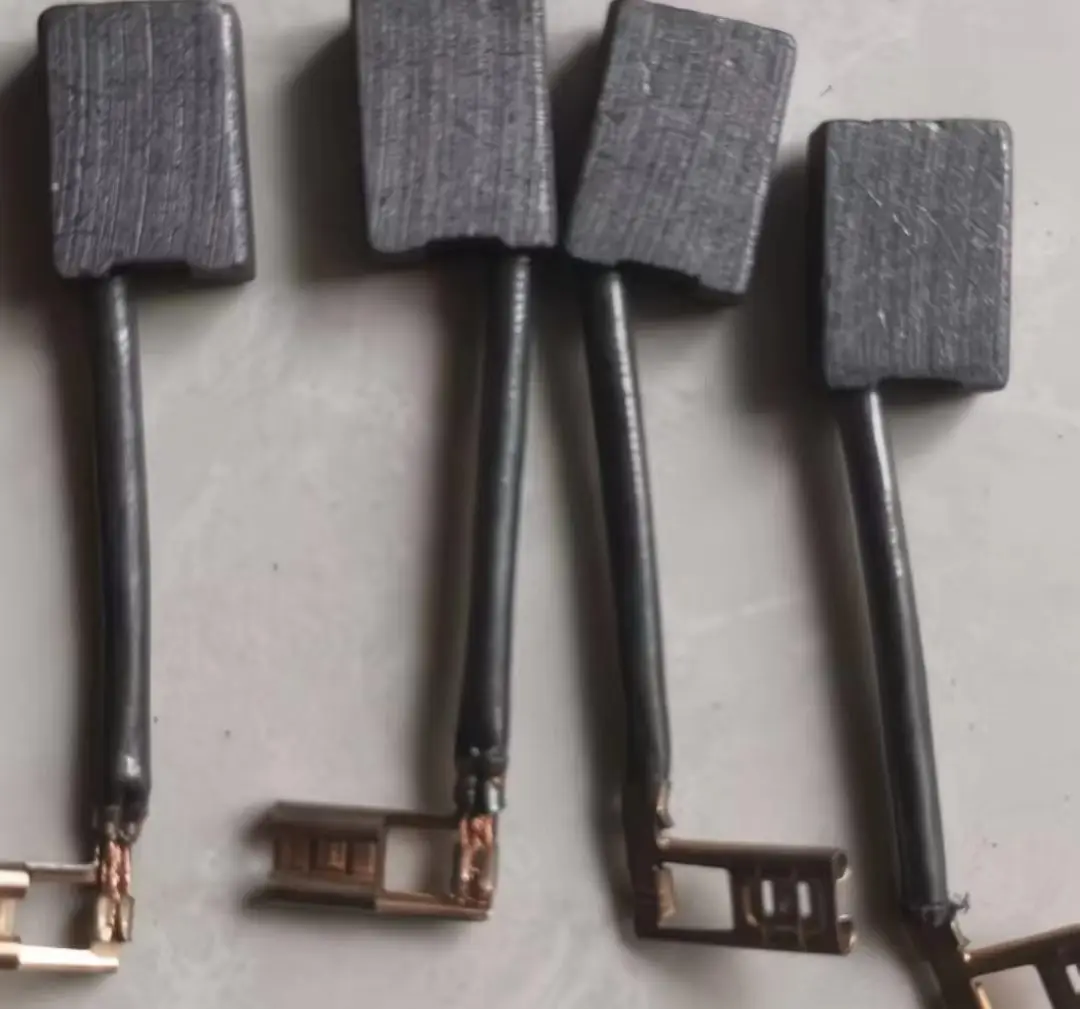 Suitable for 9.5x17x25mm Carbon Brushes For 395 Airless Sprayer Treadmill Motor Replacement Spare Parts
