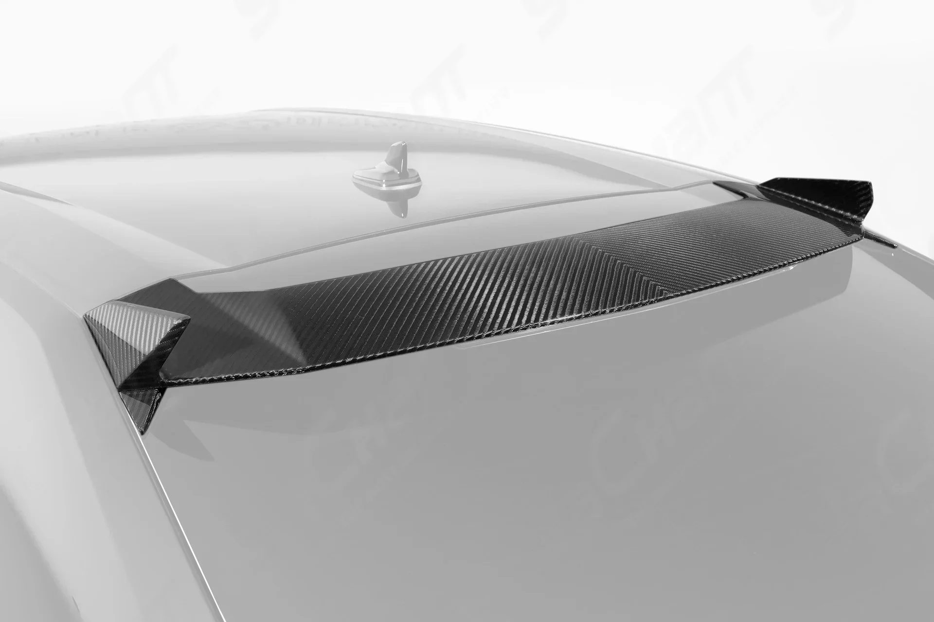 

Аксессуары для автомобилей: карбоновый спойлер на крышу в стиле URUS TC, подходит для Lamborghini 2018-2022, задний спойлер для кузова.