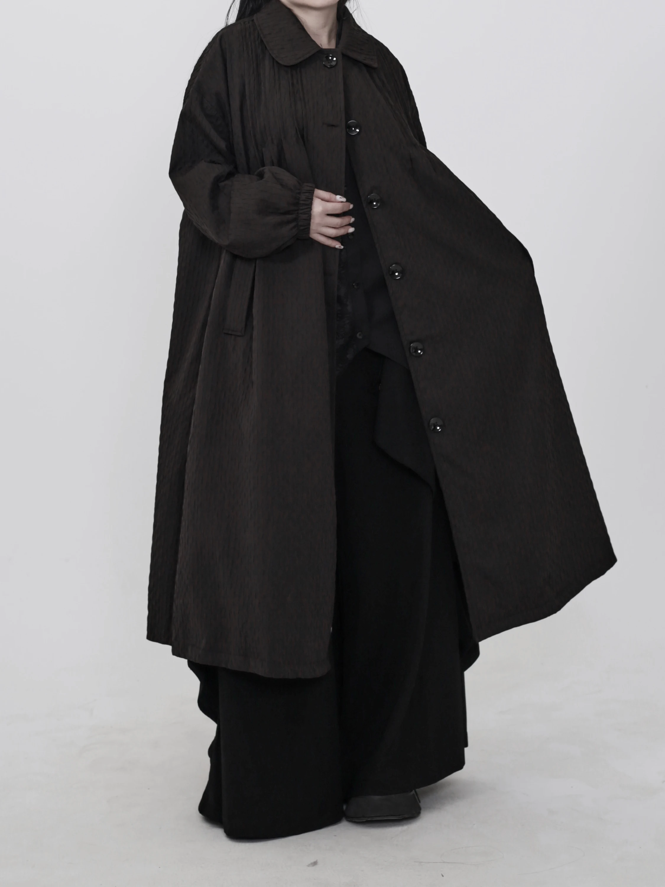 Reverie Vintage Simple Style Pleated Doll Collar Long Black Women's Loose Outerwear Coat Buttoned Turn-down Collar Coat