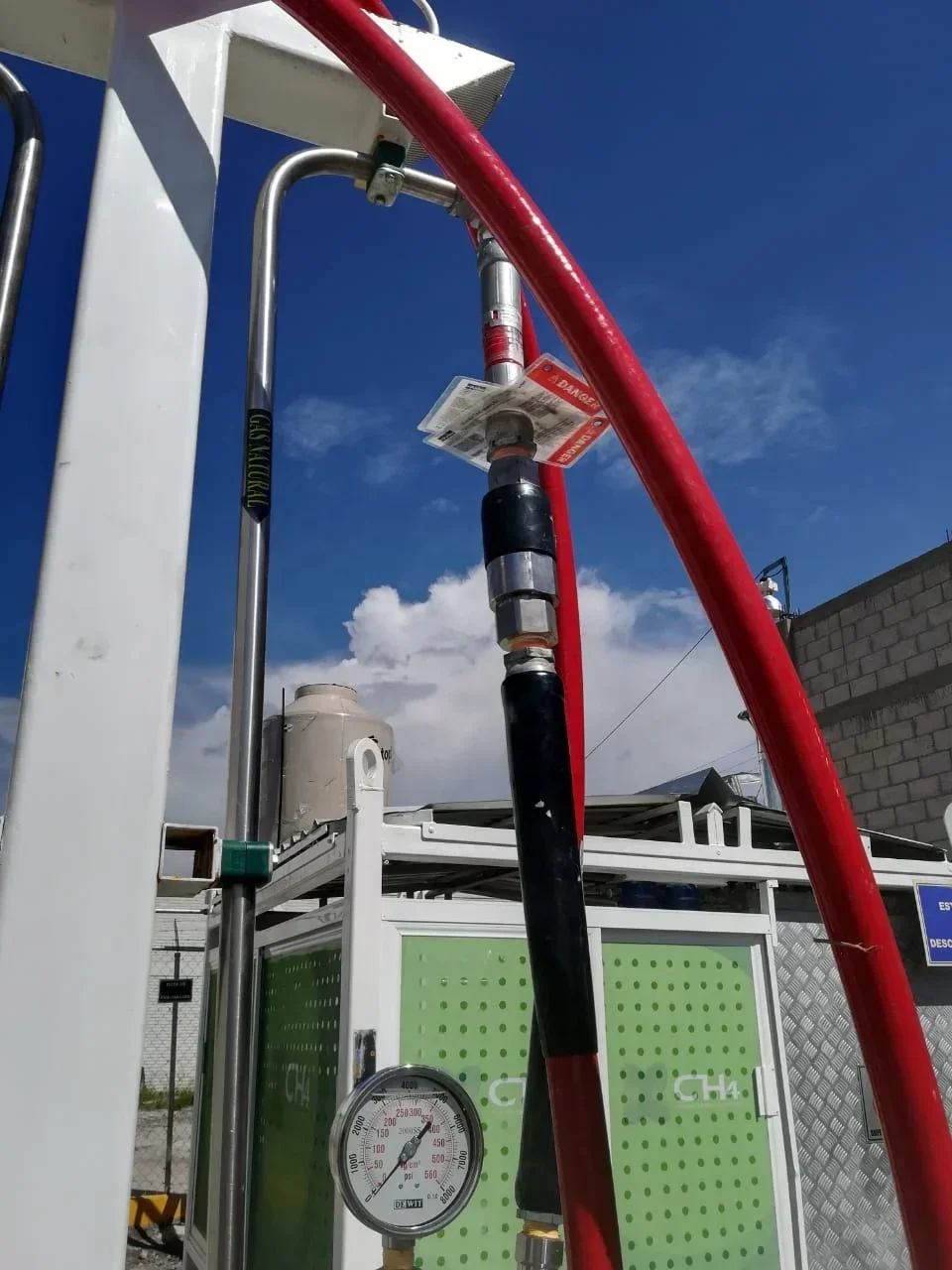 

Good price Break Away Valve For CNG Dispenser LPG Breakaway Valve Inline Trailer Breakaway Vlave