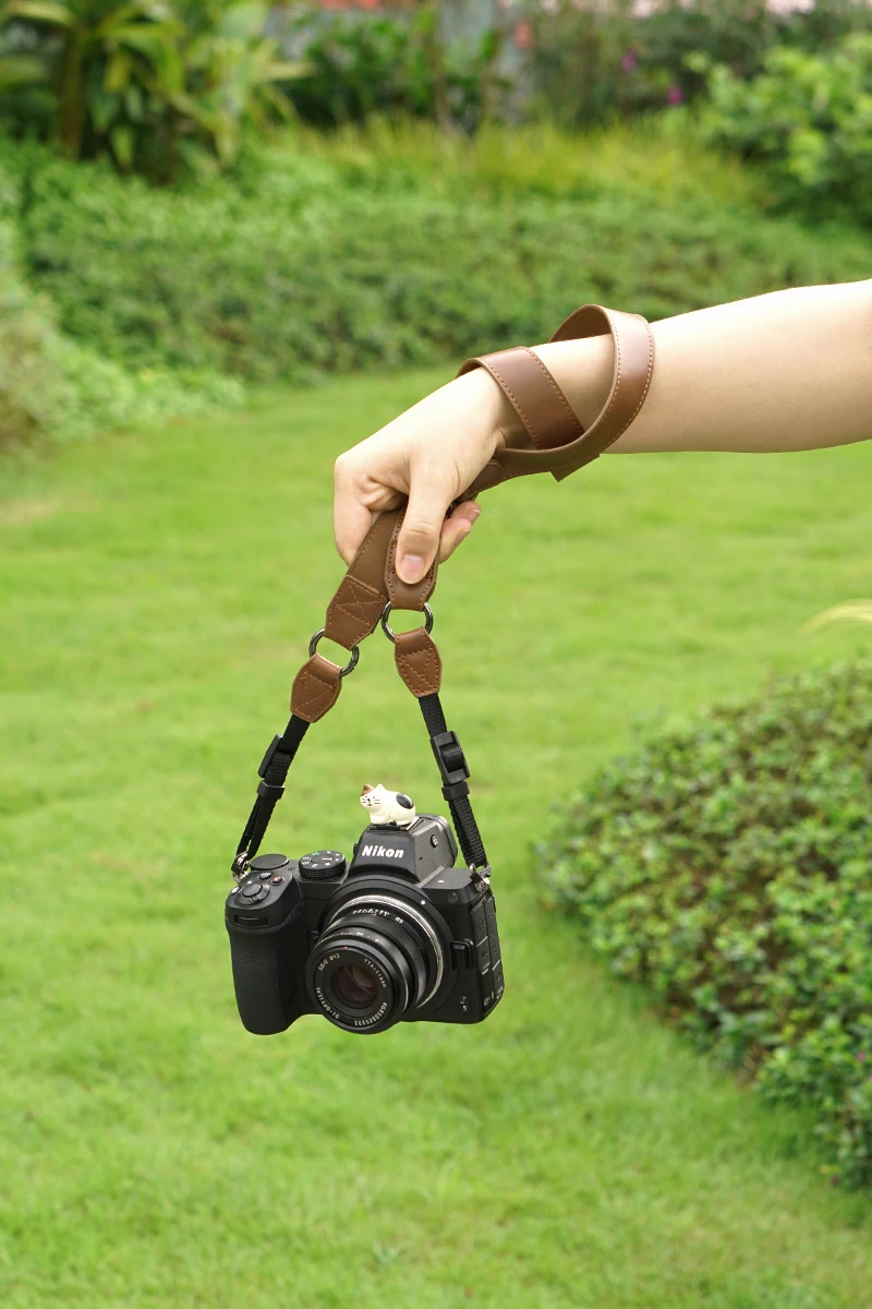 Camera Strap Shoulder Strap Neck Handy for Mirrorless SLR camera Retro Leather Sony Fuji Canon Pentax Nikon Universal StorageBag