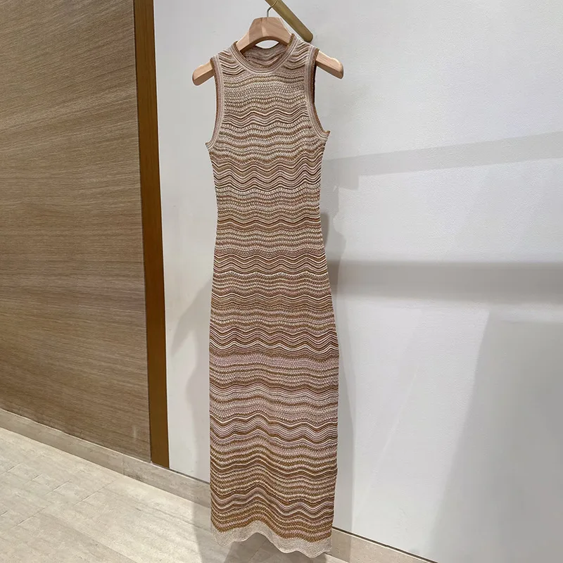 Withered 2026 Summer Knitted Diamond Jacquard Wave Pattern Hollow Out Slimming Round Neck Sleeveless Long Dress