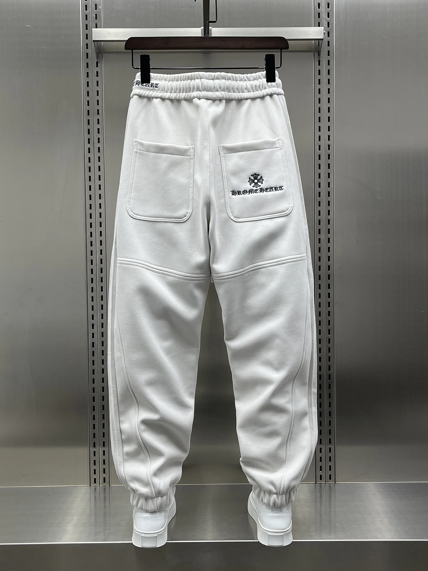 

Модные спортивные брюки-джоггеры с вышивкой и пэчворком, мужские, осень 2025, новая коллекция, простой дизайн, однотонные