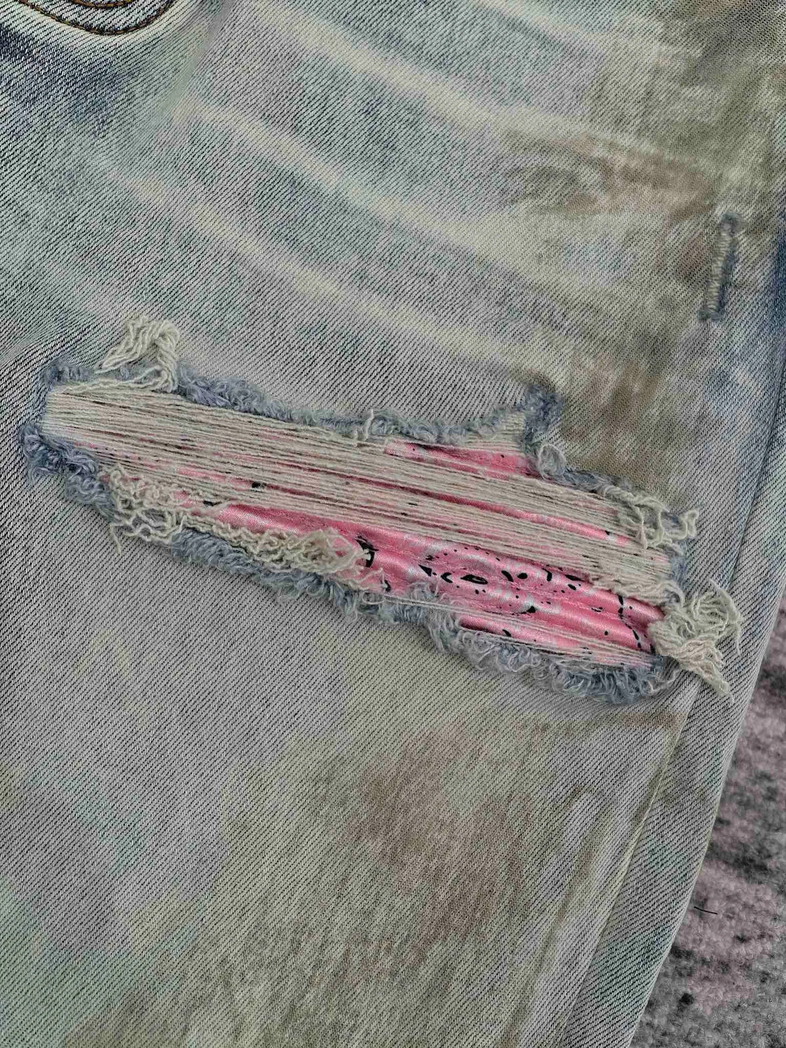 جينز رجالي متسخ ومغسول باللون الوردي مضلع #5