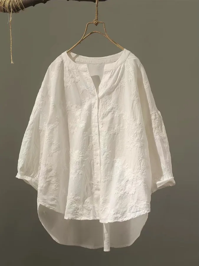 

Loose Fit round Neck Short Sleeve Embroidered Shirt Women's Summer Casual Cotton Batwing Sleeve Comfortable Feeling Shirt