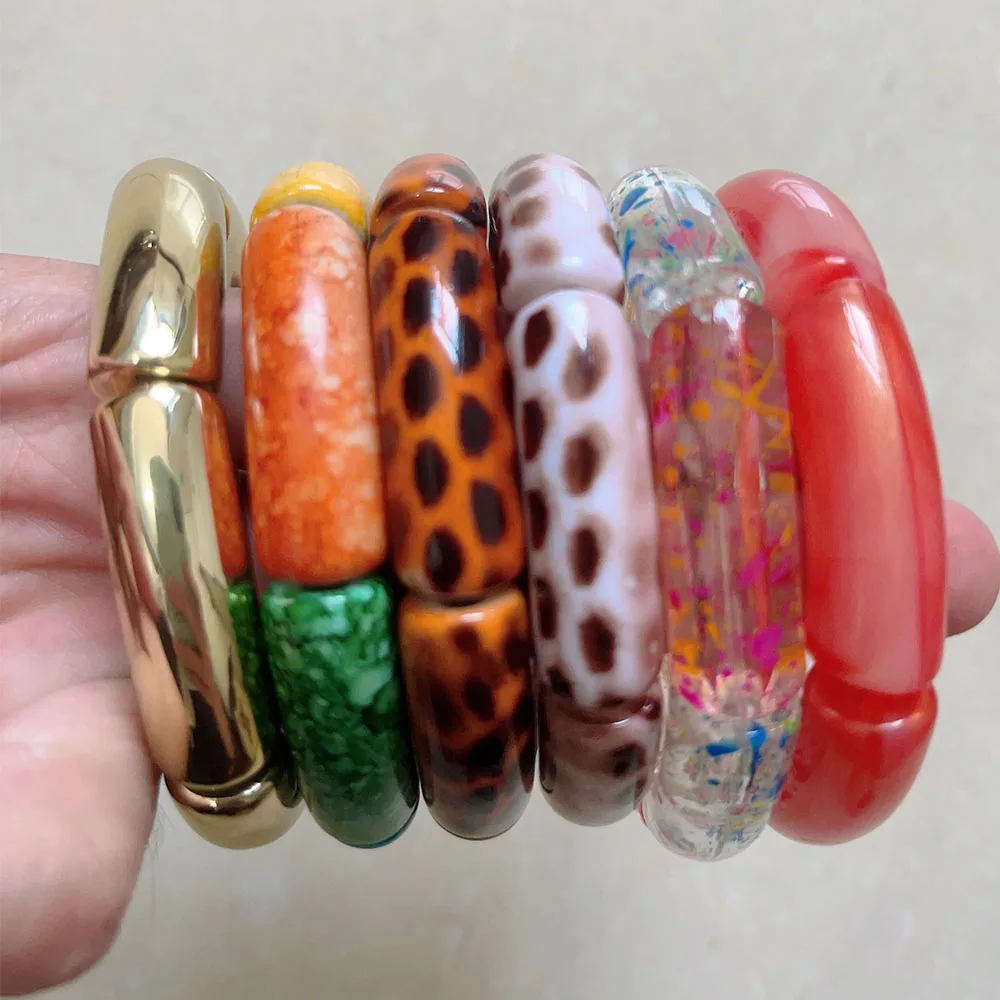 Acrylic Curved Tube Beads Charm Bracelets for Women Creative Transparent Print Bangles Cuff Beaded Elastic Bracelet Crafts Jewel