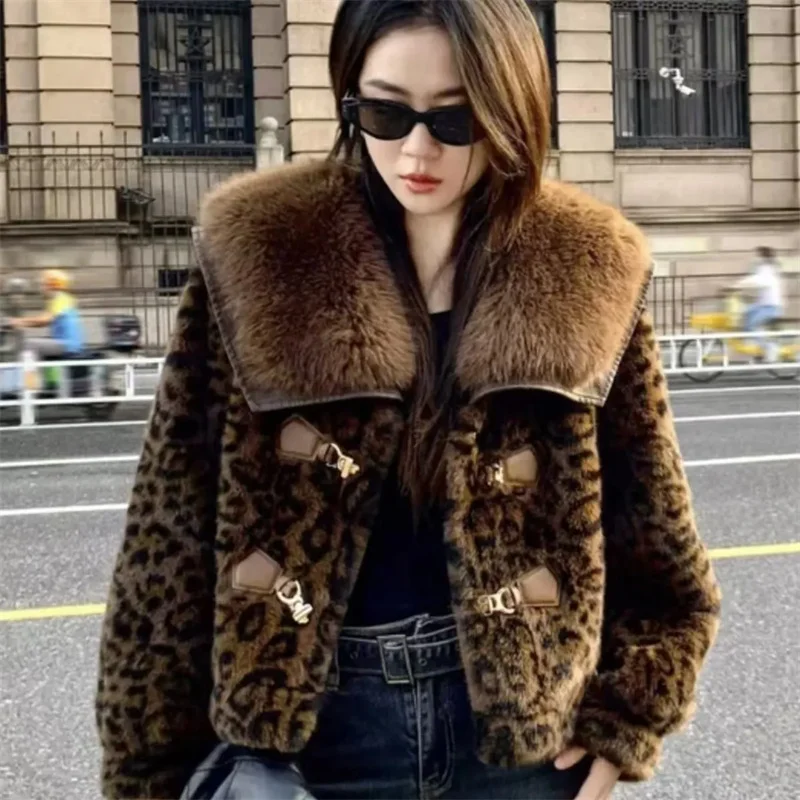 

High Quality Turn Down Fur Collar Jacket 2025 Fashion New Thick Warm Outerwear Winter Long Sleeve Leopard Print Coat