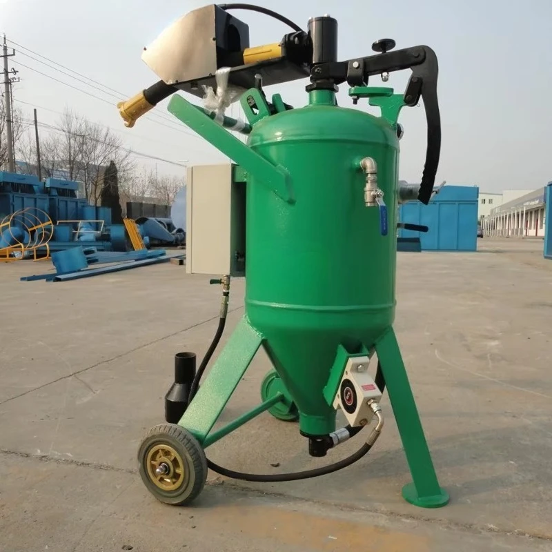 High Efficiency Portable Sandblasting Gun Kit for Surface Treatment Restoration Work Customized Set Small Sand Blasting Machine