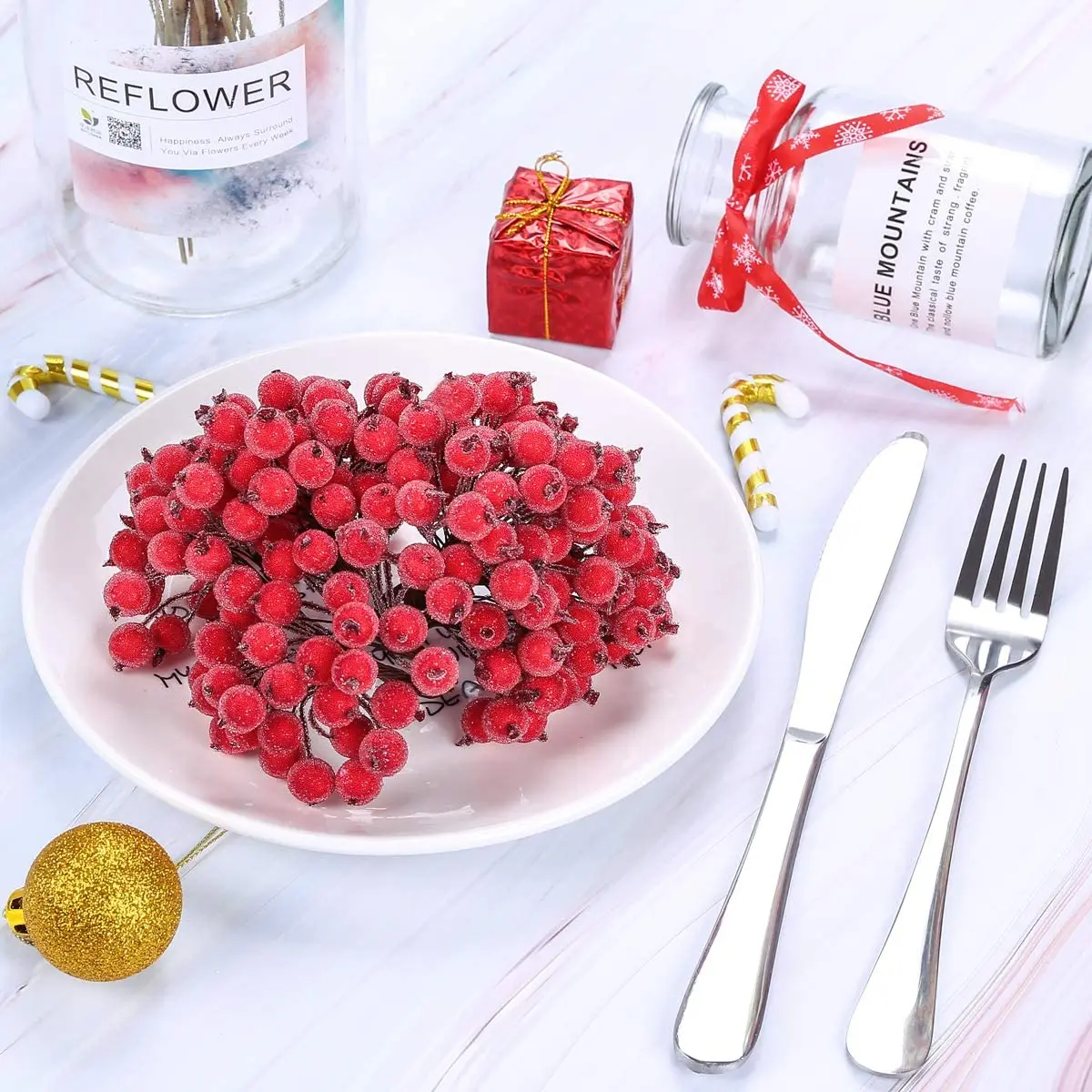 320 Artificial Frosted Red Holly Berries Mini Christmas Fruit Berry Flower for Christmas Tree Decoration Garland Making