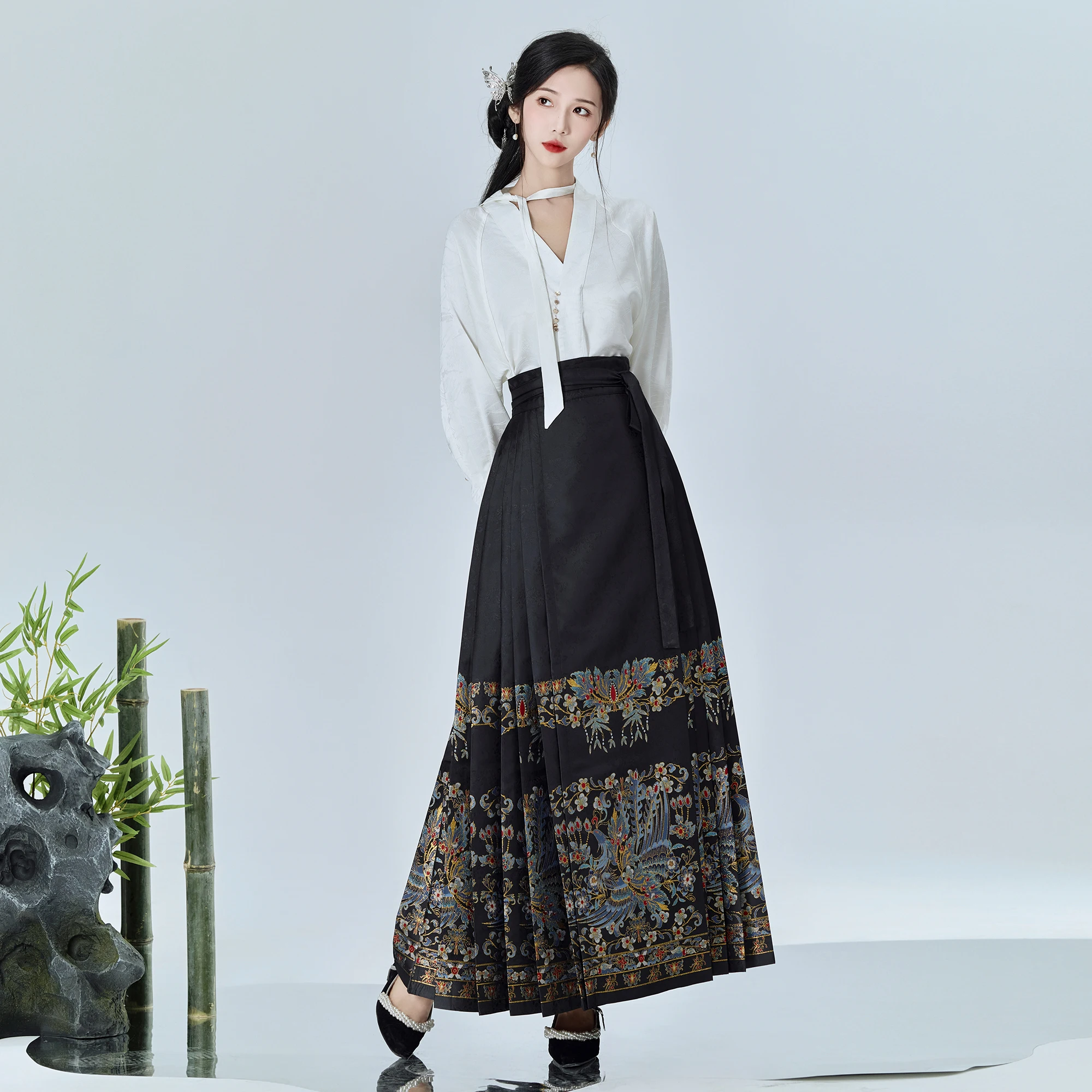 Improved Collar Hanfu Embroidered Long Golden Weave Half Skirt Set Fashionable Traditional Chinese Clothing Polyester Material