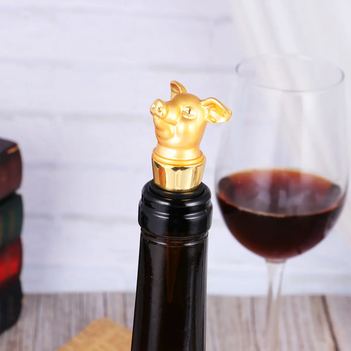 

1Pcs Alloy Wine Stopper Pig Design Bottle Plug for Red Wine Beer Soy Sauce Vinegar Tight Seal Preserve Flavor Party Decor Item