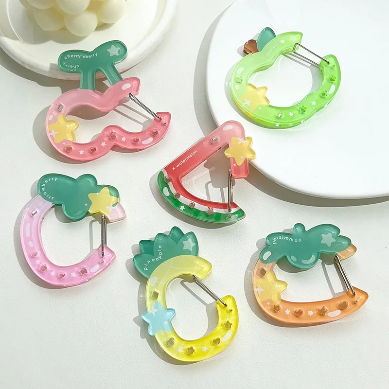 

Acrylic Fruit Shape Hollow Keychain Charm Carabiner Clip Cute Cartoon Ins Style Bag Backpack Decorative Pendant Hanging Ornament