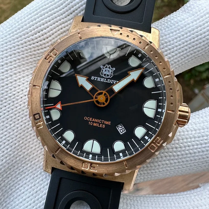 

Мужские автоматические часы STEELDIVE 46,5 мм, бронзовые, механические, водонепроницаемые до 1000ATM, с люминесцентным покрытием C3, сапфировым стеклом, механизм NH35