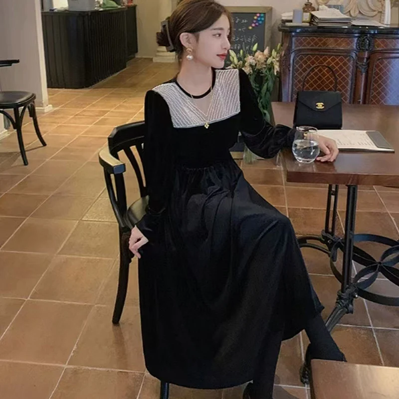 Frühling und Herbst Neue Modische Rundhals aushöhlen + Perle + Mesh Spleißen Samt Schwarz A-line Kleid Frauen S-XL