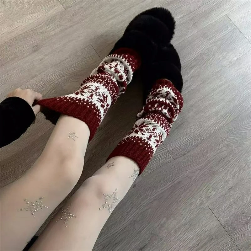 Snowflake Retro Japanese-Style Hot Girl Autumn and Winter Warm Christmas Knitted Layered Socks Featherball Warm Socks