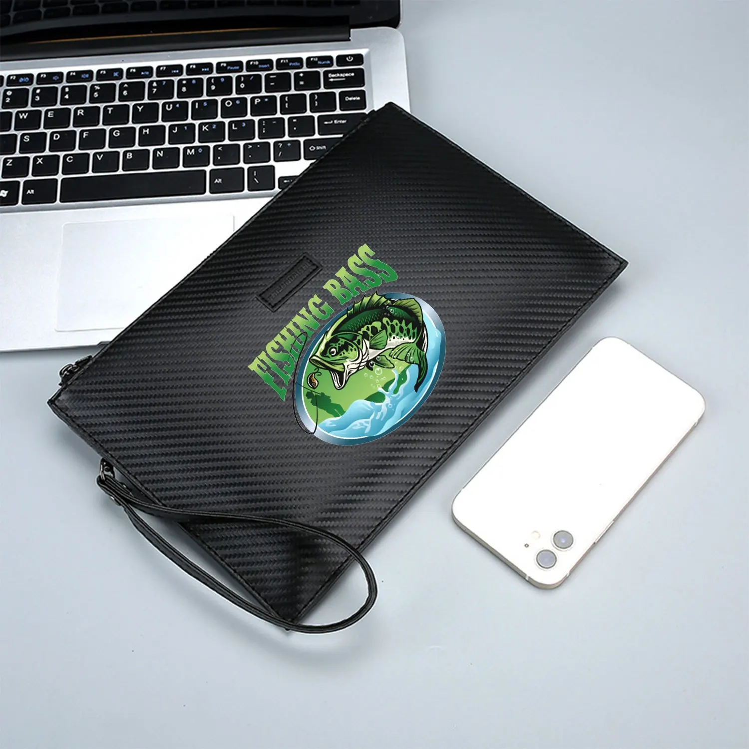 حقيبة يد رجالية من البولي يوريثان مطبوعة أنيقة بخطاف صيد السمك باللون الأخضر، عصرية وعملية للحمل اليومي