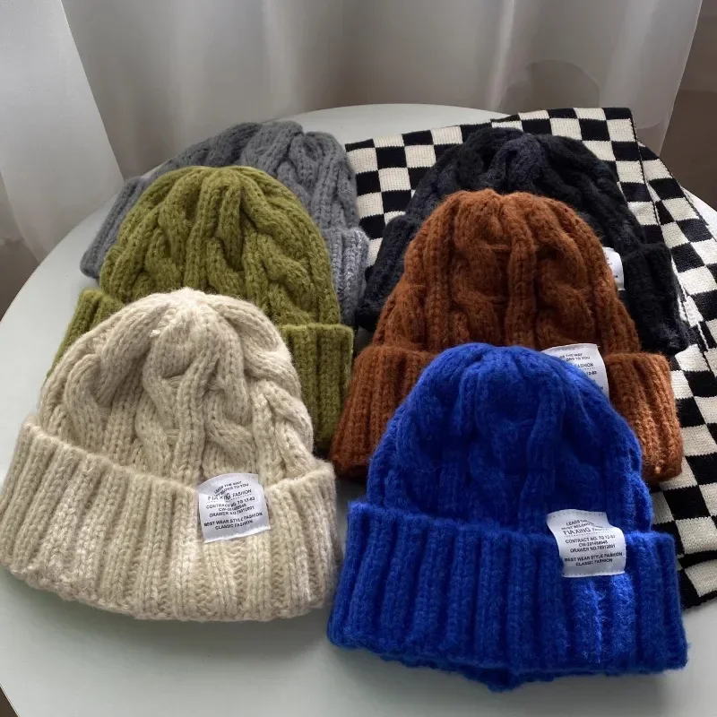 2023 Women Knitted Hat Winter Beanie Hats Fashion Knit Cap Fashion Warm Wool Girls Cap Bonnet Winter Twist for Student Bonnet