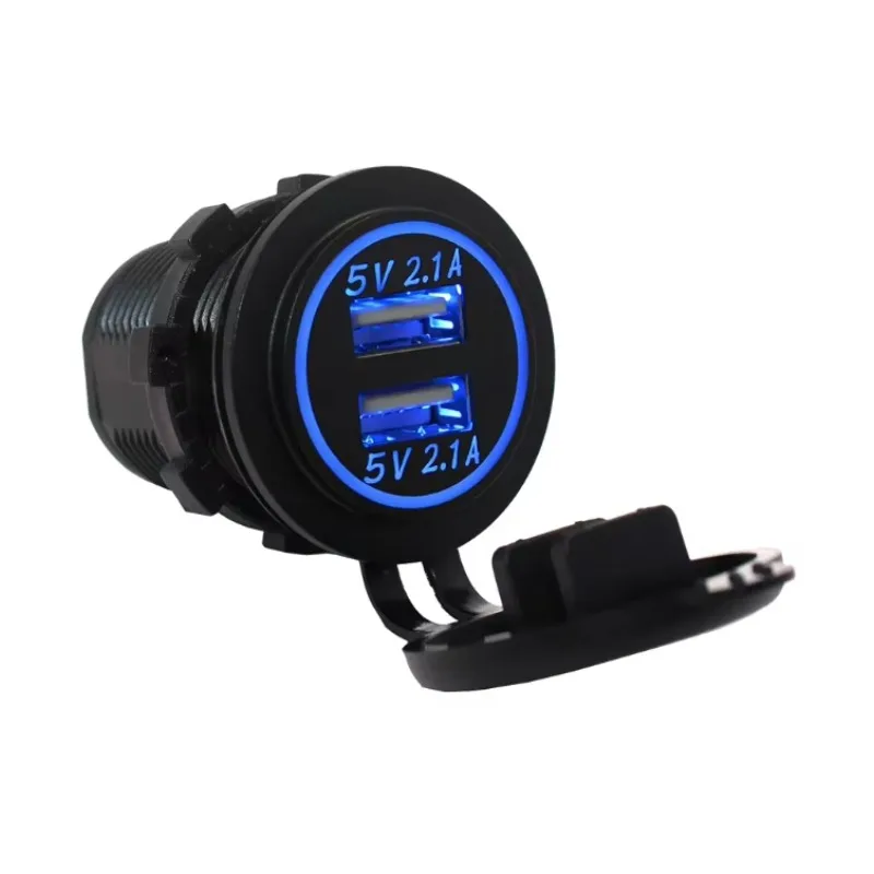 

GlowMart Hot Selling Electronic Car Accessories 2 in 1 Car Charger with Retractable Cable USB 69W Portable Car Charger