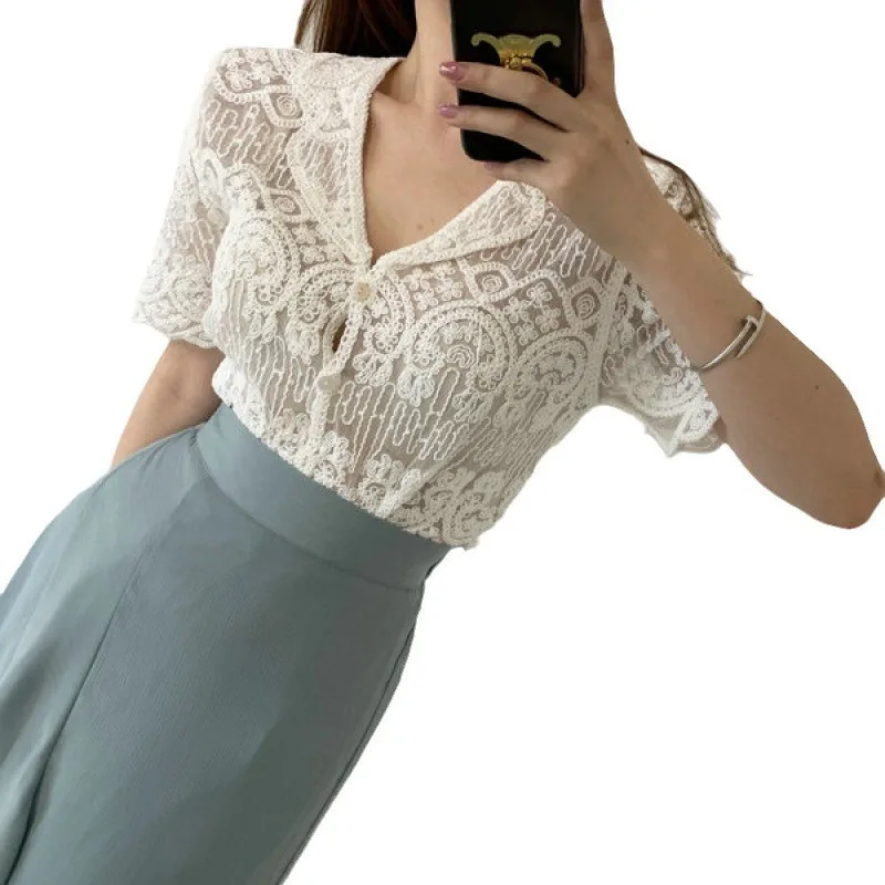 

Cardigan fashionable embroidered crochet lace short top women summer hollow out small lapel short-sleeved shirt Jumpers Sweaters