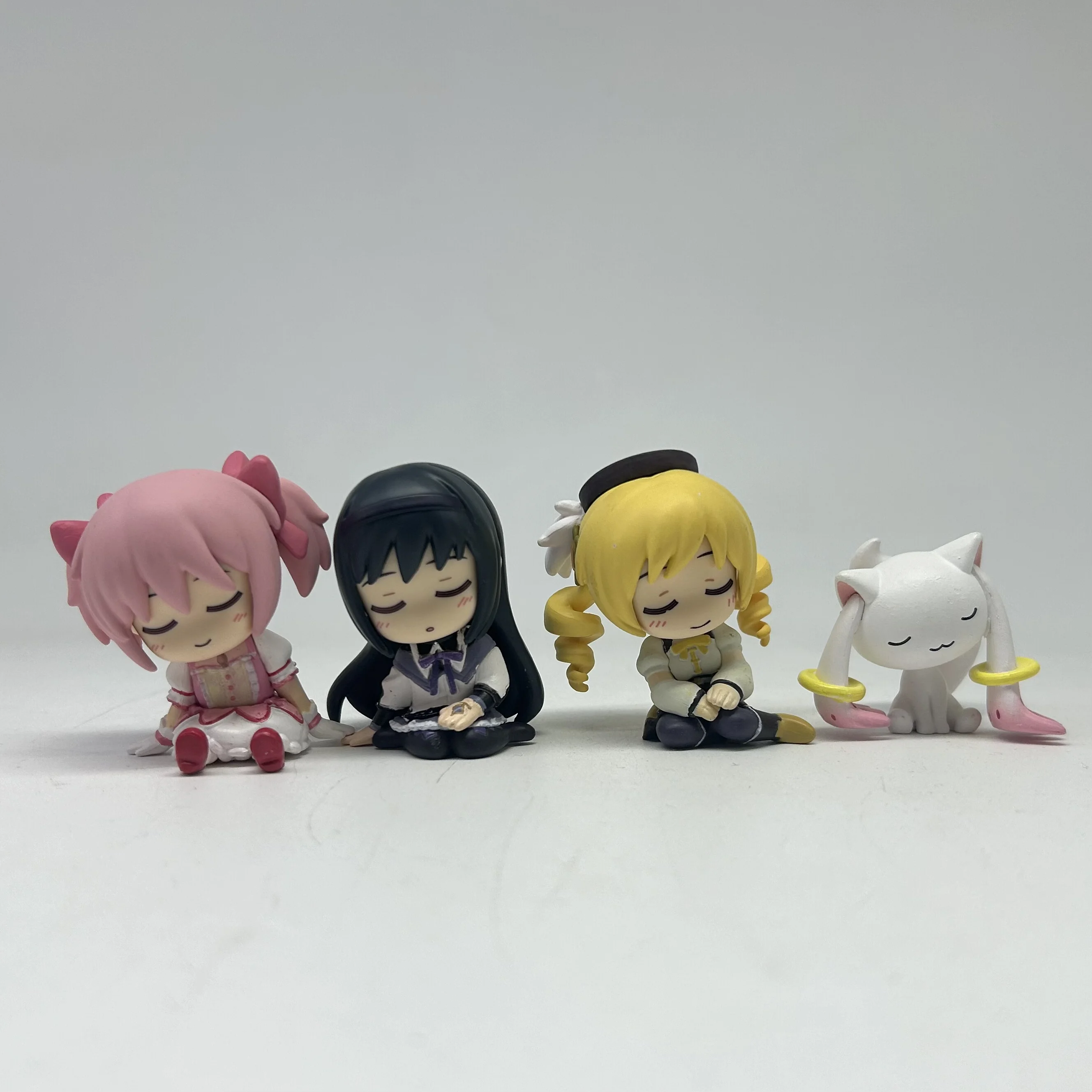 

Puella Magi Madoka Magica Kata Zun To... Sleeping Capsule Toy Model Gift Figures Collect Ornament
