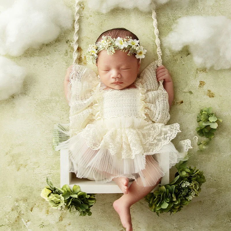 Baby Girl Newborn Photoshoot Outfits Pretty Cute Dress Cloud Swing Hat Garland Shooting Props Studio Creative Angel Photo Props