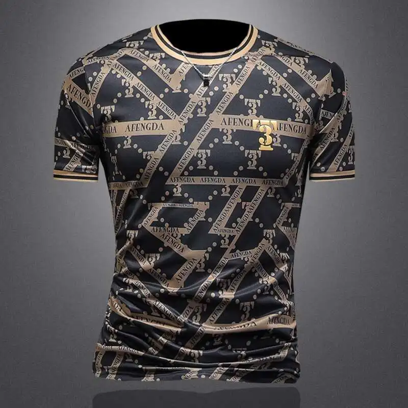 European Fashion Letter Print Men T-shirt 2025 Summer Trend Round Neck Top Men's Short Sleeved Casual Wear Tee Shirt Homme