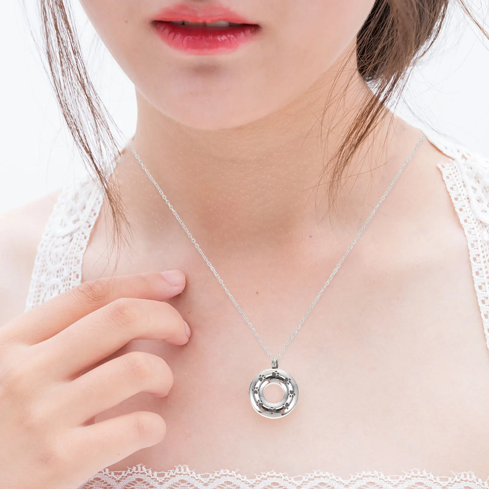 

Bone Ashes Necklace Titanium Steel Pet Urn Pendant Paw Pattern Keep Memories Near Heart Pet Cremation Jewelry Hair Locket