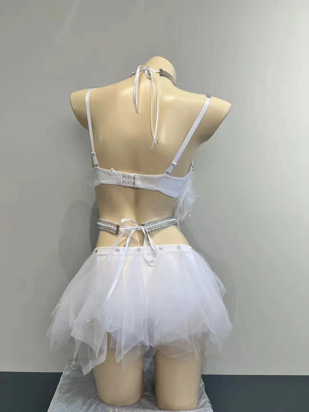 Nowy Biały Kostium Bikini z Piór, Koralików i Gazy na Festiwal Muzyki Elektronicznej, Rave, DJ, Tancerka, Seksowny Kostium do Tańca na Rurze, Strój Sceniczny