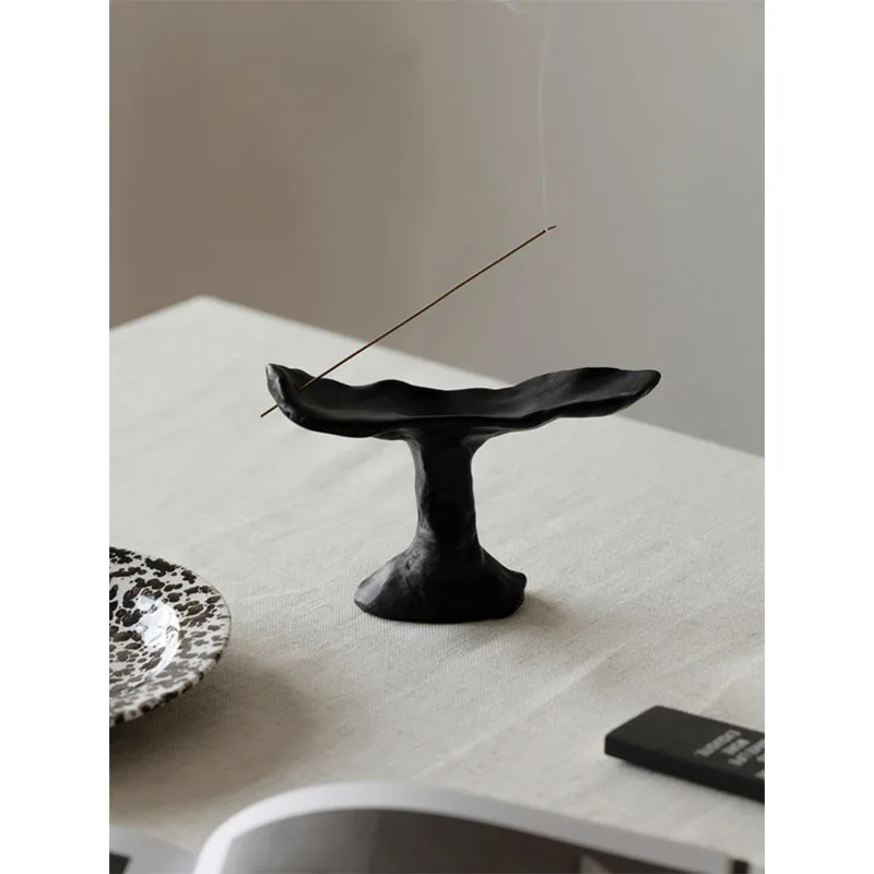 

Wabi-sabi style aromatherapy ornaments, medieval incense holders and incense burners, Nordic simple home decoration ornaments