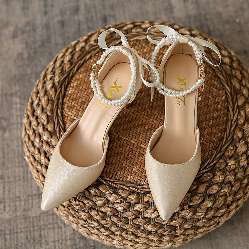 Slimming Shoes Casual Heels Shallow Mouth Sandals Ladies Pointed Pumps Hollow 2024 All-Match Comfortable Beige African Bow Toe