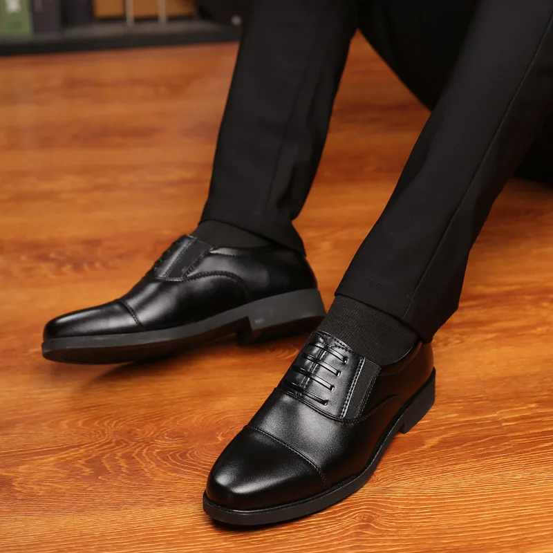 Men Classic Dress Shoes Formal Oxfords Business Office Wedding Shoes Wear Elegant Casual Leather Zapatos Brock Men Flat Shoes