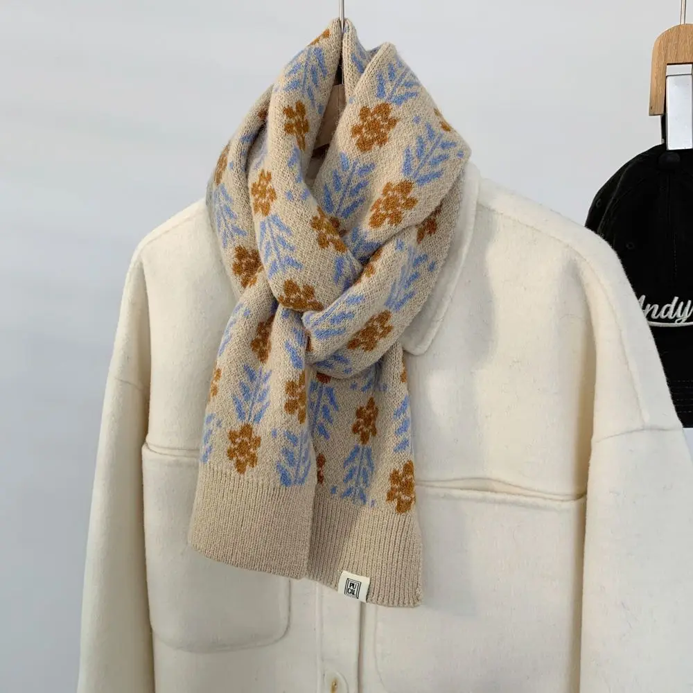 

2025 New Fashionable Knitted Wool Scarf Women Winter Warmth Solid Emerald Green Striped Design Unisex Gift Accessory​ Wh111