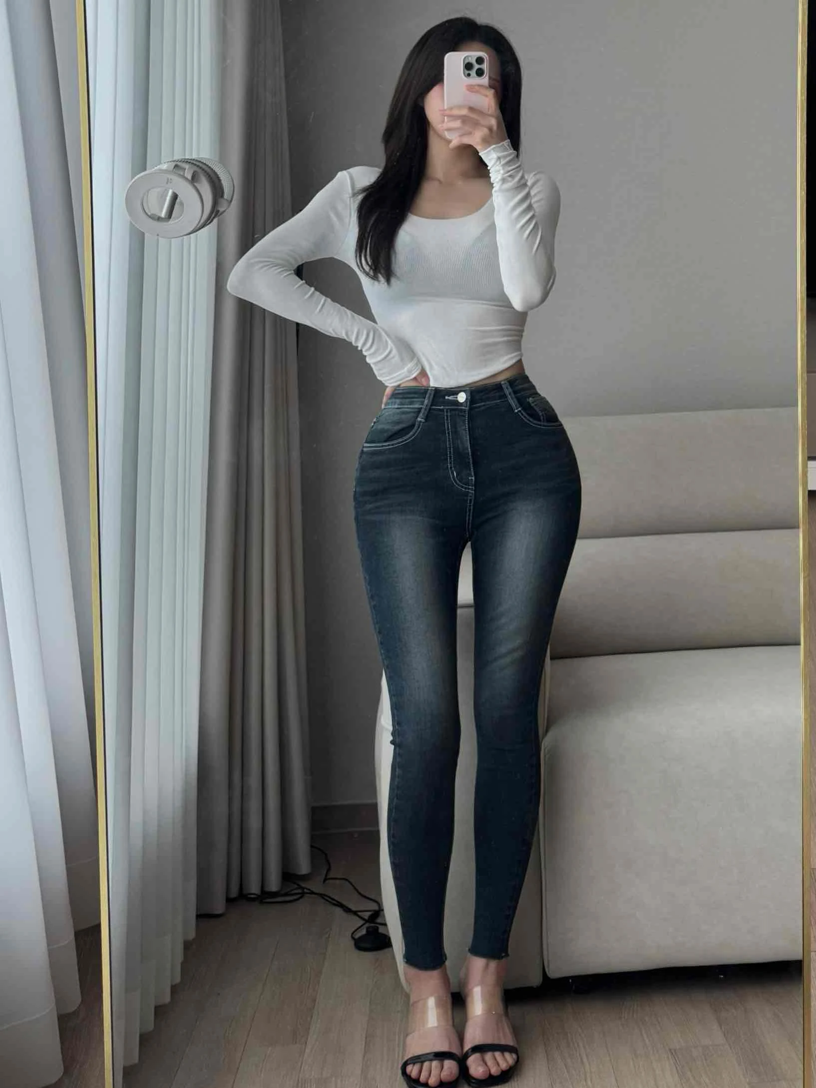 High Waist Slim Fit Denim Pants Women's Full Hip Nine Points Tight Jeans Stylish Zipper Closure Autumn Season Girls Fashion