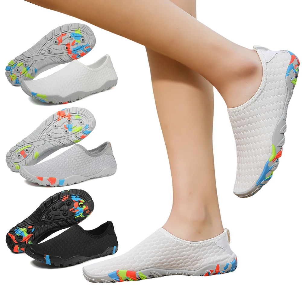

Water Shoes Non Slip Lightweight Aqua Shoes with Drainage Holes Unisex Wading Shoes Breathable Slip On Trail Shoes for Men Women