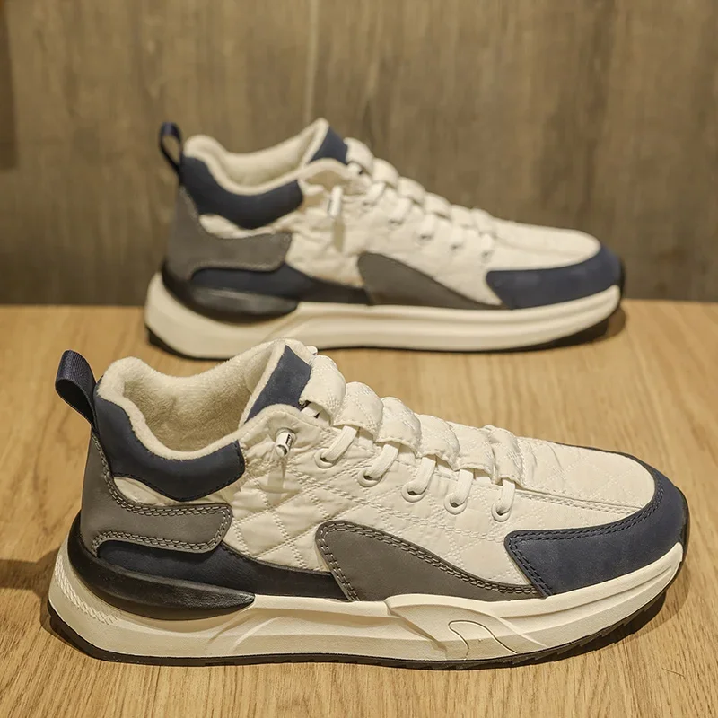 يتم إضافة الأحذية الرياضية غير الرسمية الجديدة للرجال لعام 2025، والأحذية الرياضية النسائية، والأحذية الرياضية للربيع والخريف إلى الموضة