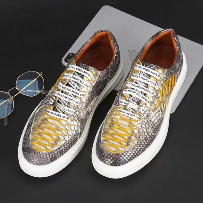 

Casual Board Men Fashionable Versatile Skateboard Hand Polished Snake Skin Flat Shoes Trendy Genuine Leather Loafers Men Sneaker